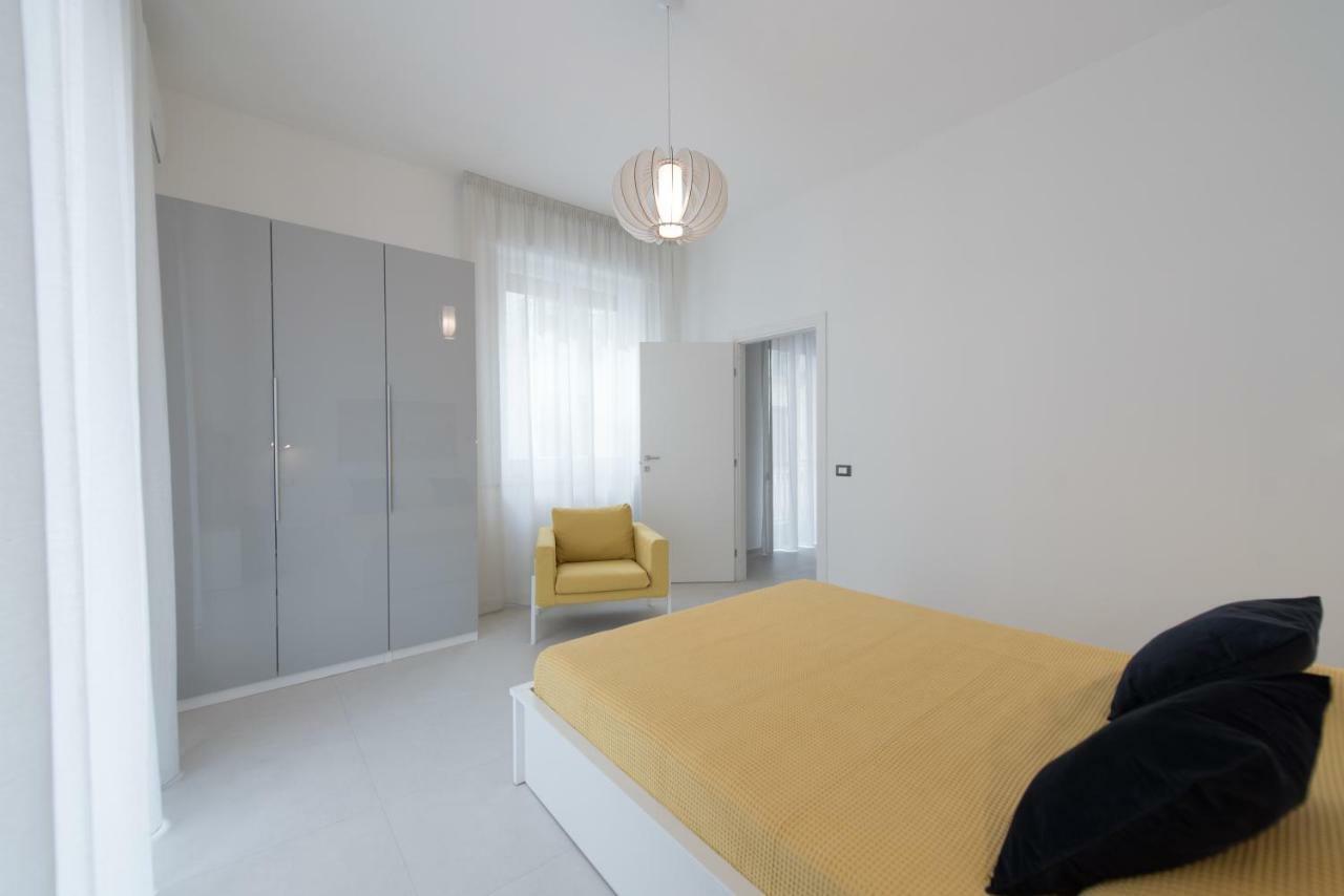 Laurus Apartments Trapani Exteriör bild